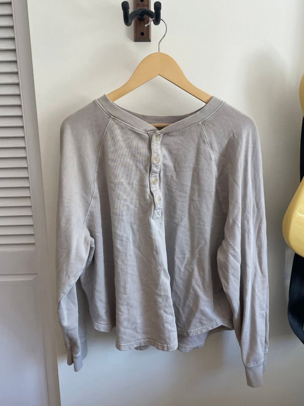 Old Navy Cream Long Sleeve Cozy Henley Sweater